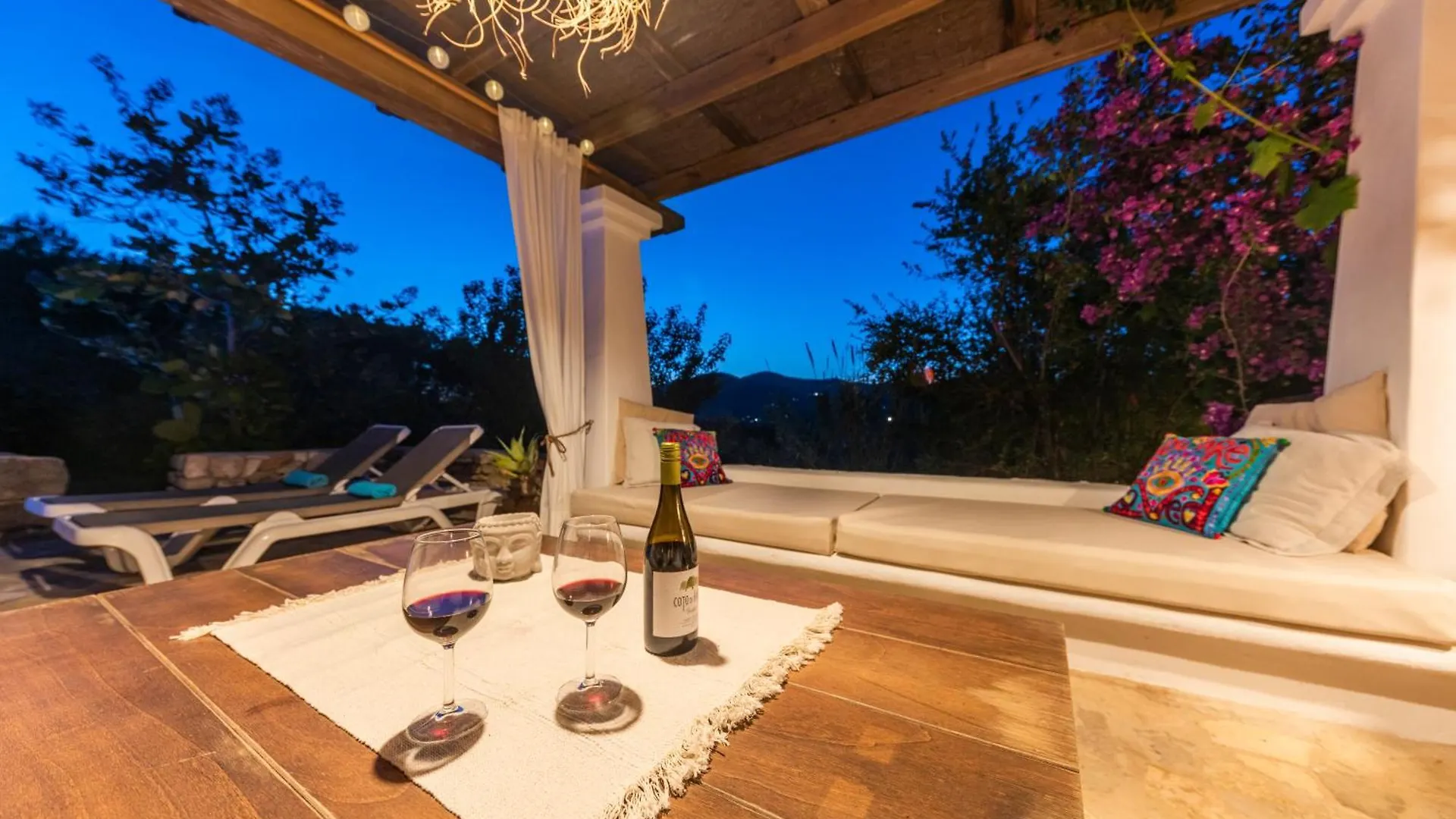 Villa Con Piscina-Zona Muy Tranquila - Privacidad - Sin Turismo Masivo Sant Carles de Peralta 0*,  Spain