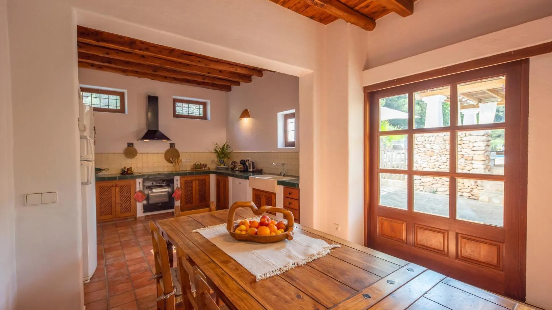 Villa Con Piscina-Zona Muy Tranquila - Privacidad - Sin Turismo Masivo Sant Carles de Peralta