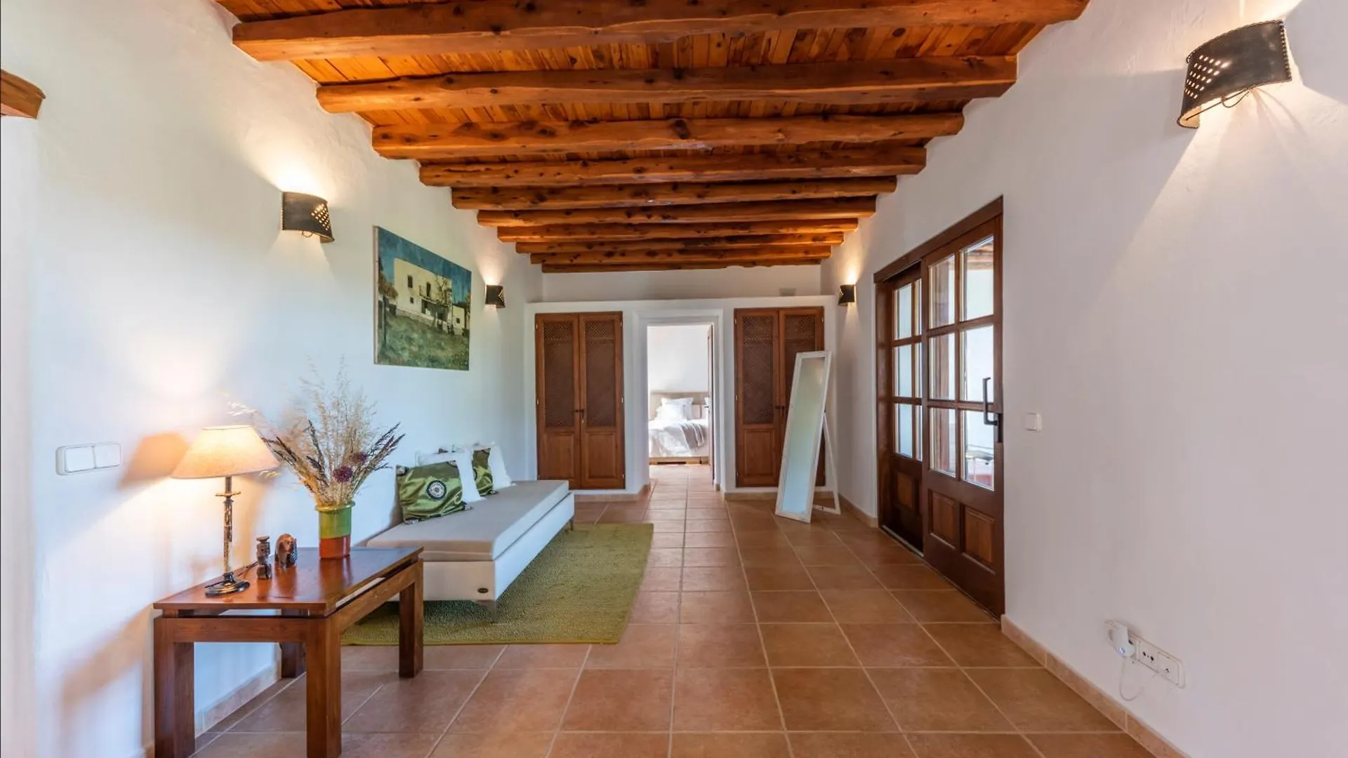 Villa Con Piscina-Zona Muy Tranquila - Privacidad - Sin Turismo Masivo Sant Carles de Peralta Spain