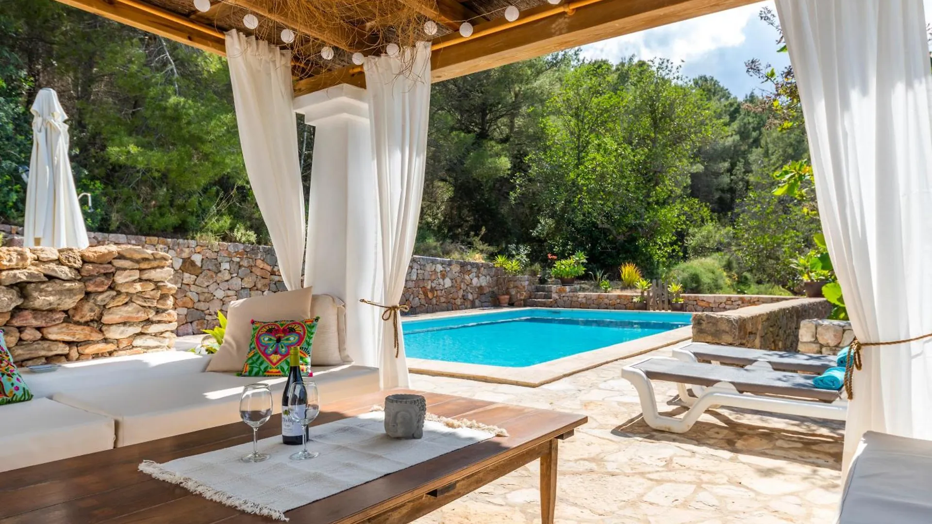 Villa Con Piscina-Zona Muy Tranquila - Privacidad - Sin Turismo Masivo Sant Carles de Peralta