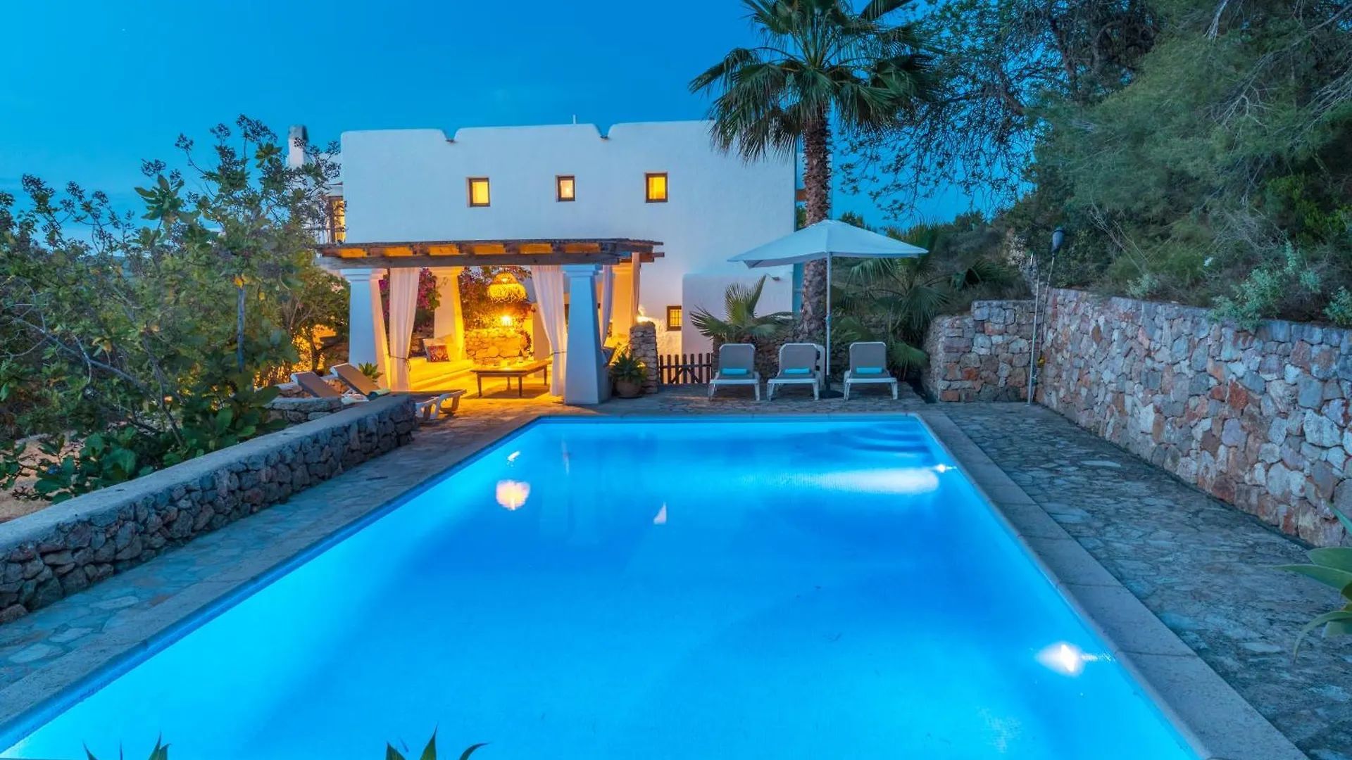 Villa Con Piscina-Zona Muy Tranquila - Privacidad - Sin Turismo Masivo Sant Carles de Peralta 0*,  Spain